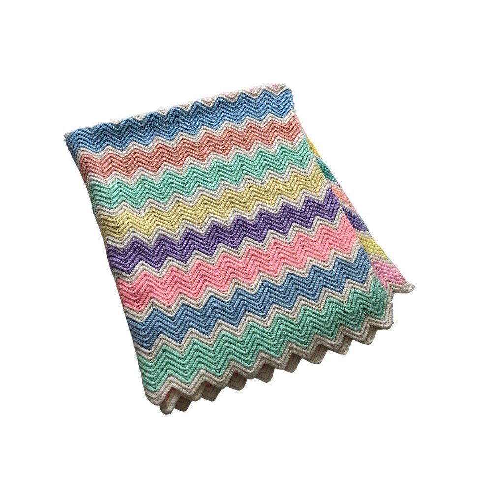 60 х 48 vintage handmade throw afghan pastel cottage